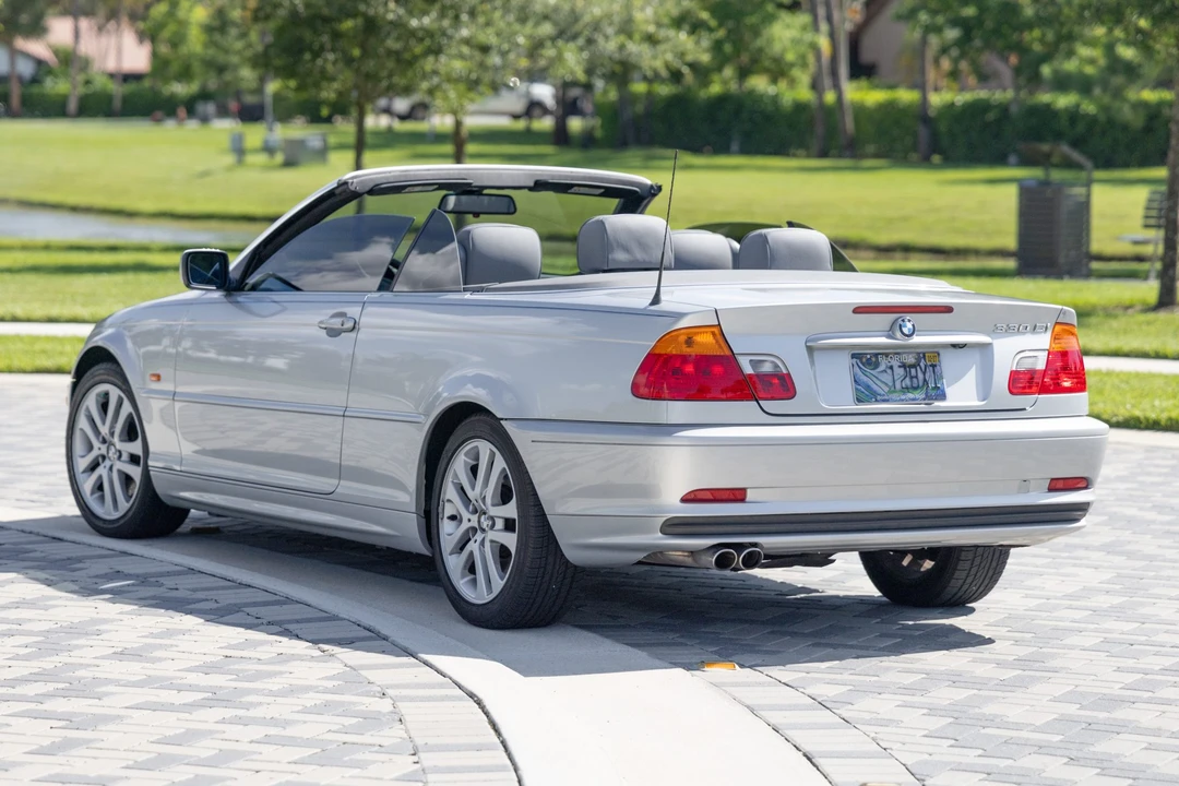 2002 BMW E46 330i & 330Ci - Image 4 of 31