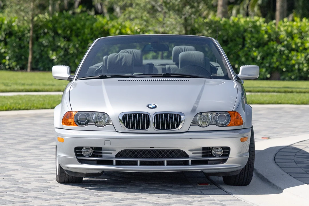 2002 BMW E46 330i & 330Ci - Image 9 of 31