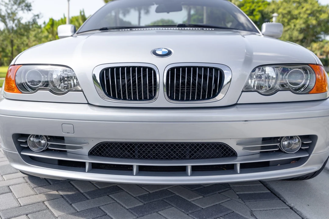 2002 BMW E46 330i & 330Ci - Image 17 of 31