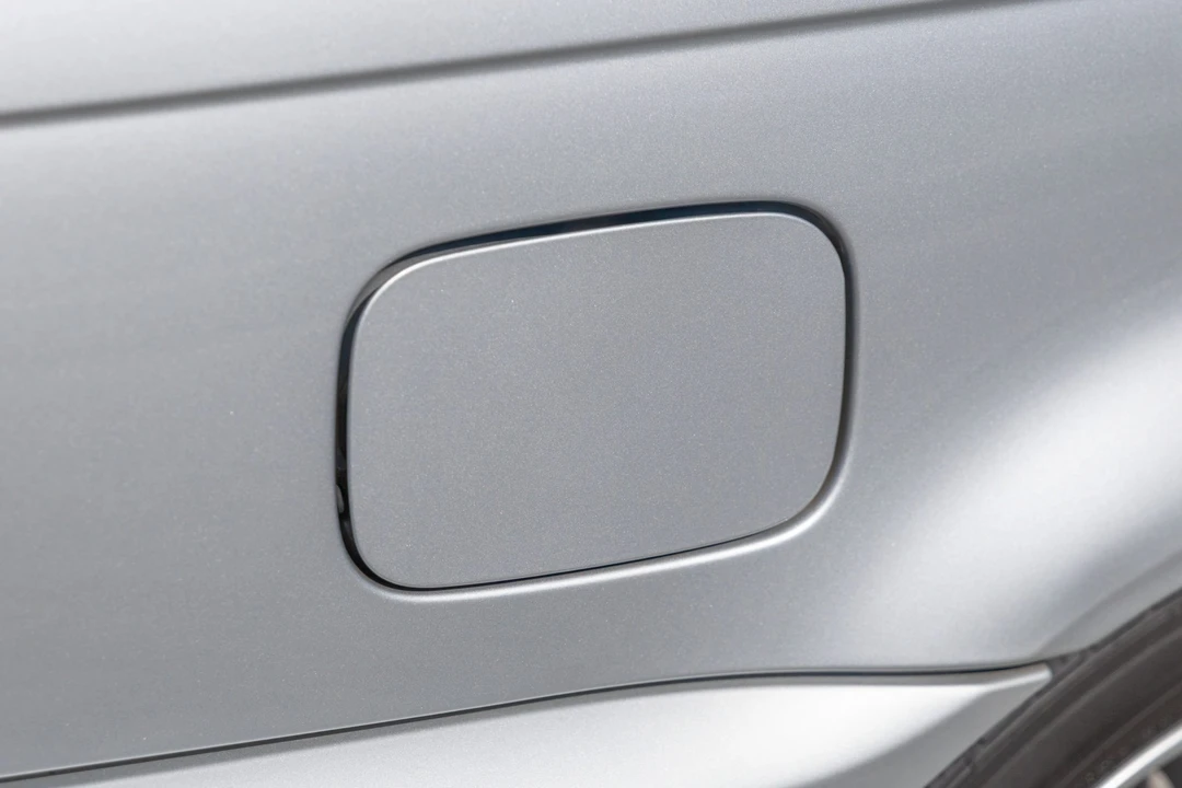 2002 BMW E46 330i & 330Ci - Image 30 of 31