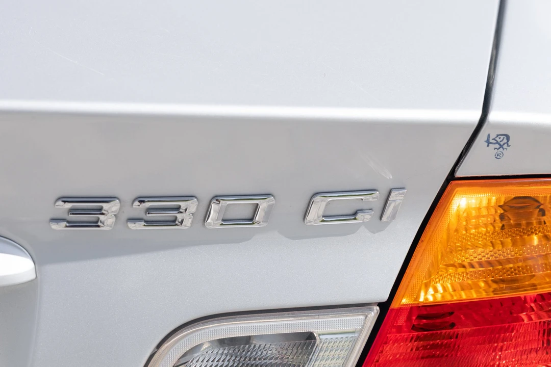 2002 BMW E46 330i & 330Ci - Image 25 of 31
