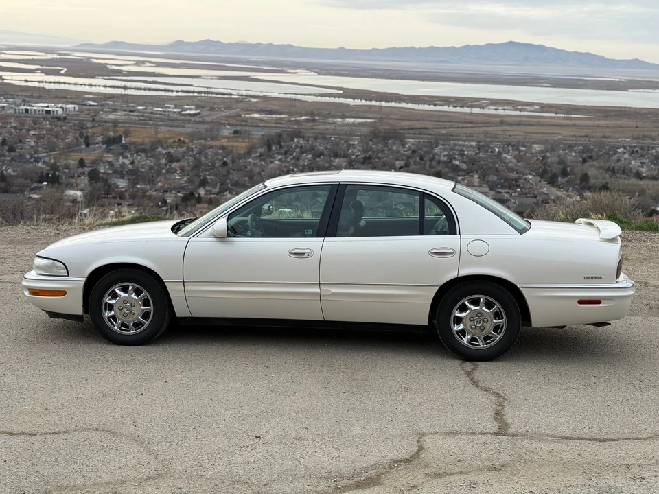 2002 Buick Park Avenue - Image 27 of 31