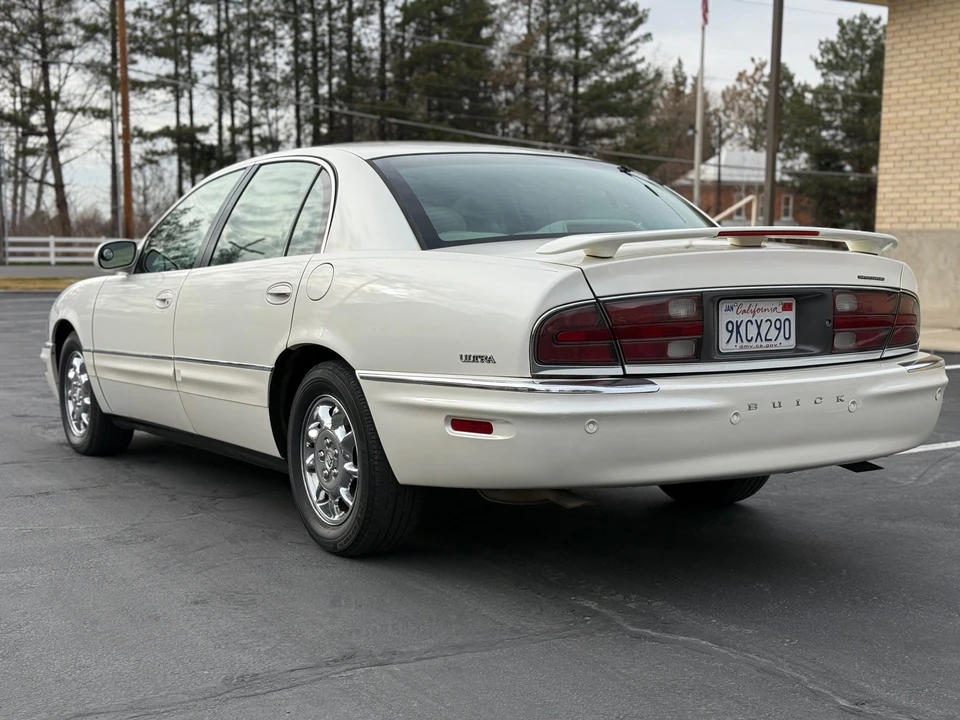 2002 Buick Park Avenue - Image 9 of 31