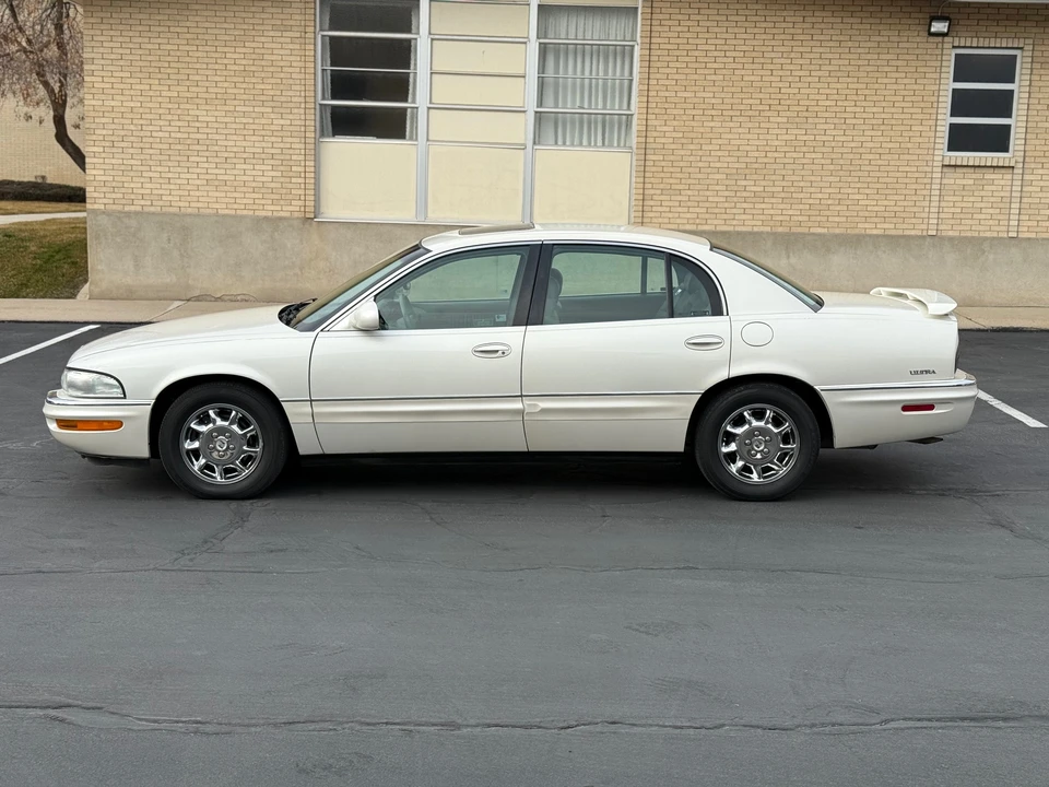 2002 Buick Park Avenue - Image 8 of 31
