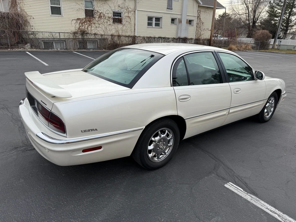 2002 Buick Park Avenue - Image 17 of 31