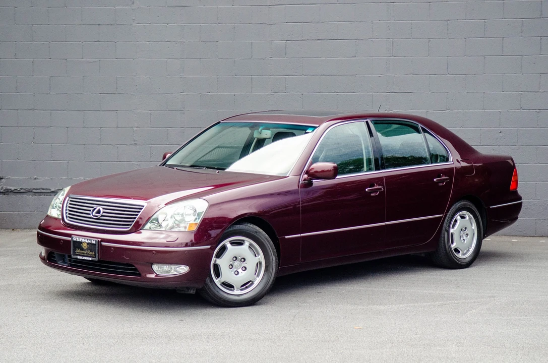 2002 Lexus LS 3rd Gen - Image 4 of 31