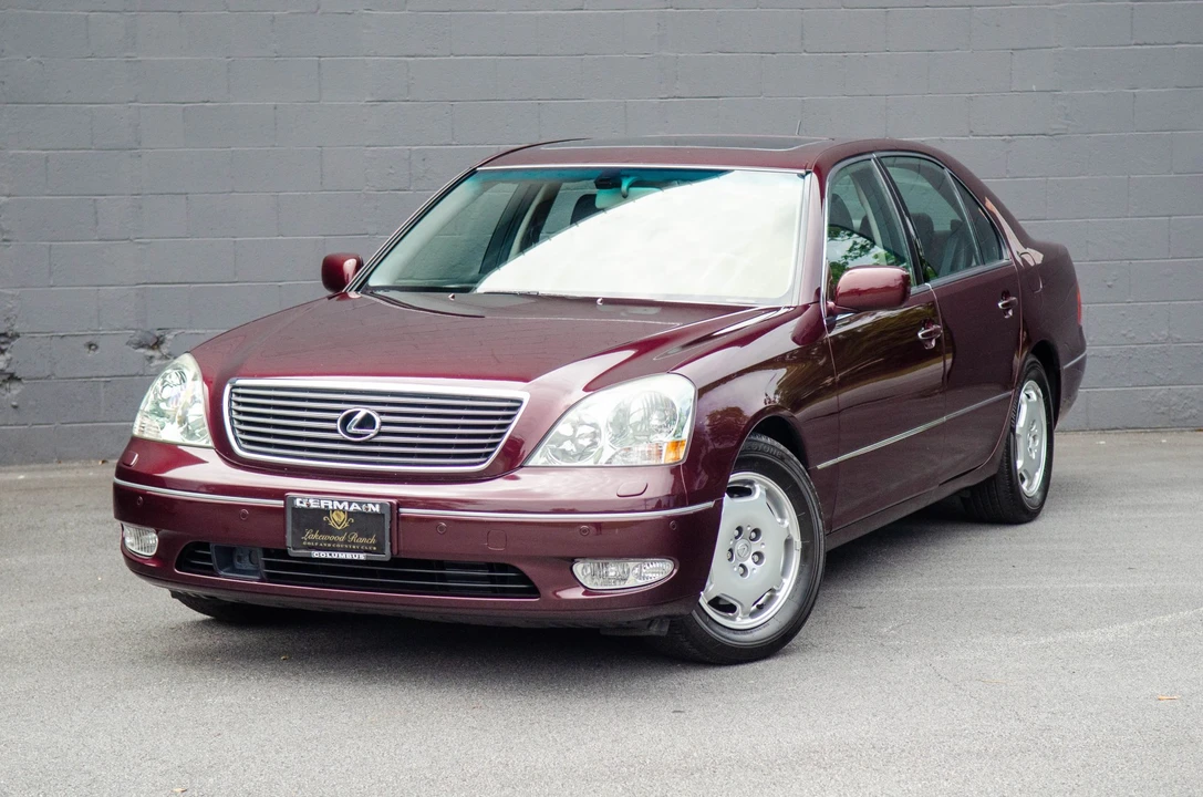2002 Lexus LS 3rd Gen - Image 3 of 31