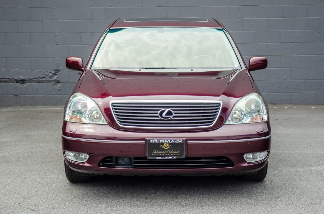 2002 Lexus LS 3rd Gen - Image 19 of 31