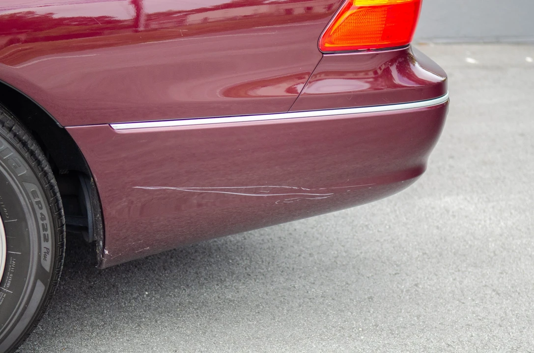 2002 Lexus LS 3rd Gen - Image 23 of 31
