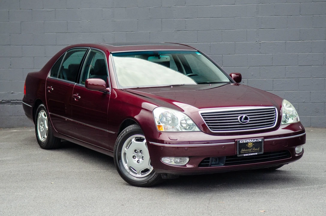 2002 Lexus LS 3rd Gen - Image 16 of 31