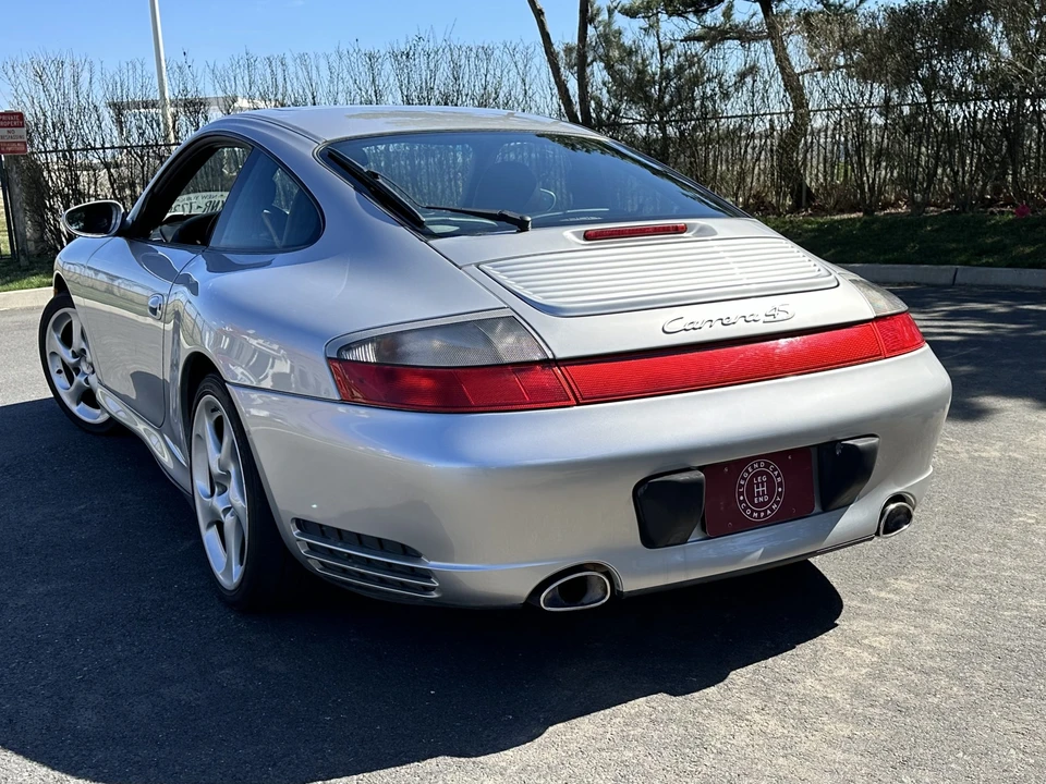 2002 Porsche 996 Carrera 4S - Image 10 of 31