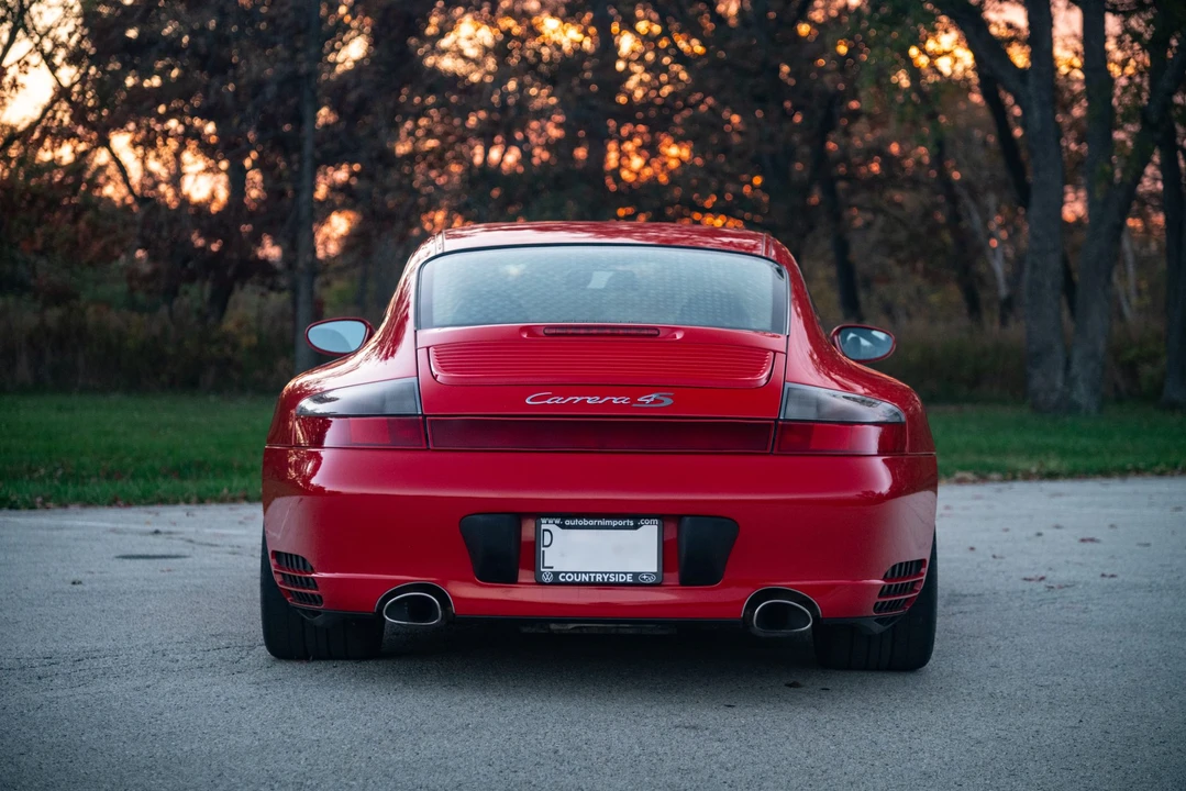 2002 Porsche 996 Carrera 4S - Image 10 of 31