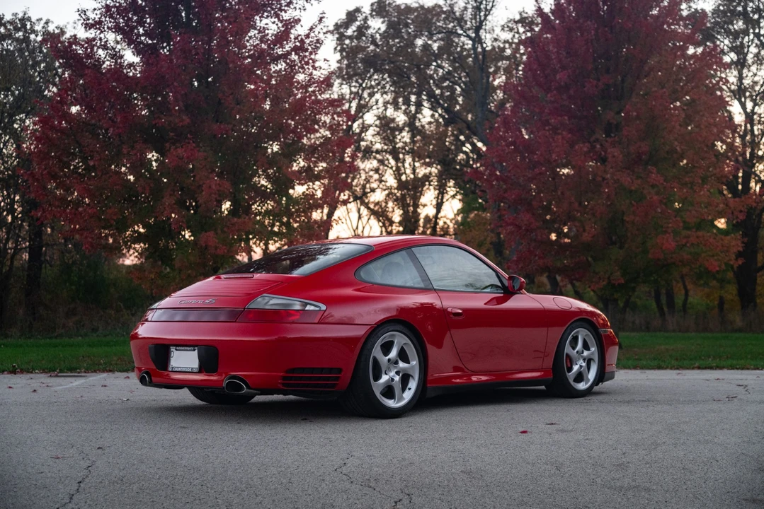 2002 Porsche 996 Carrera 4S - Image 12 of 31
