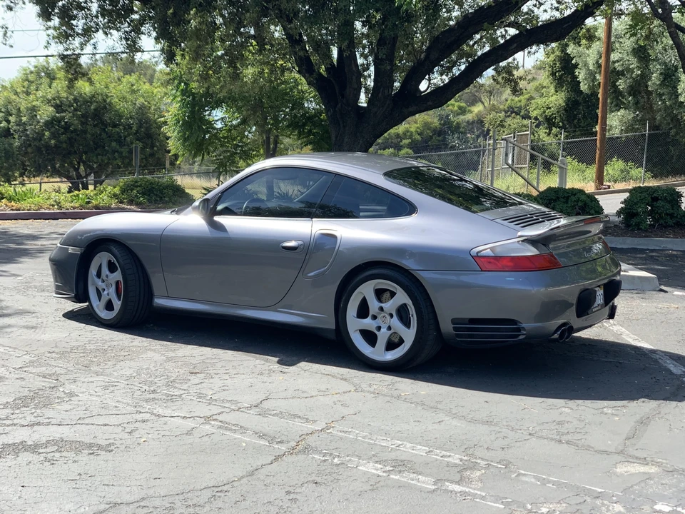 2002 Porsche 996 Turbo - Image 9 of 31