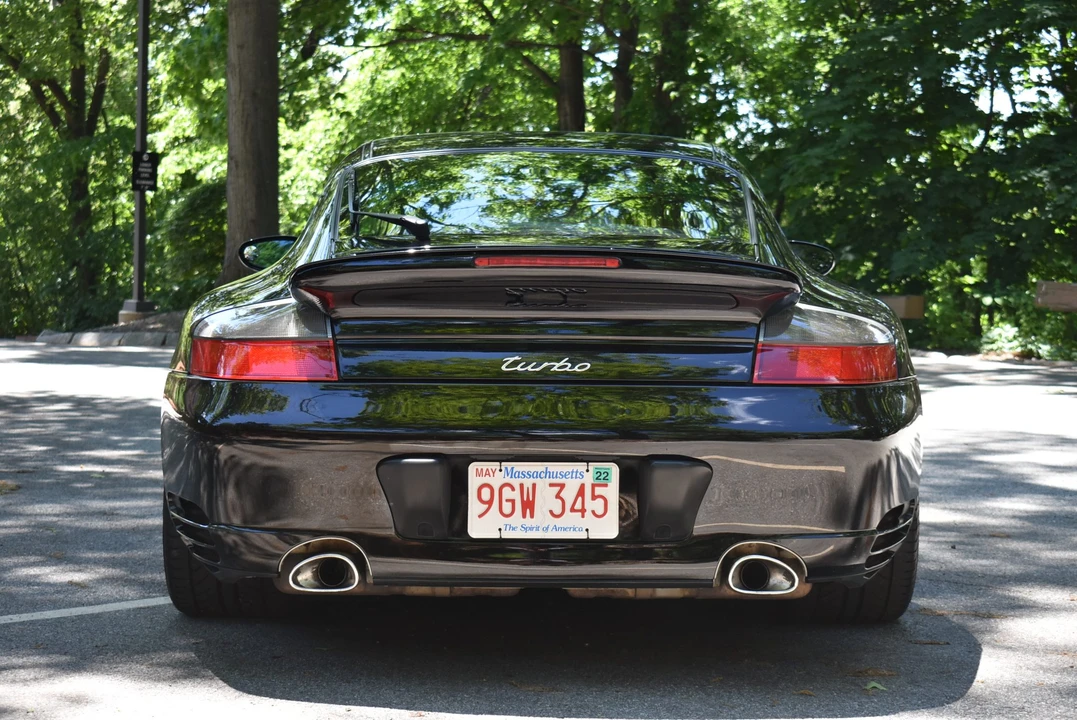 2002 Porsche 996 Turbo - Image 26 of 31