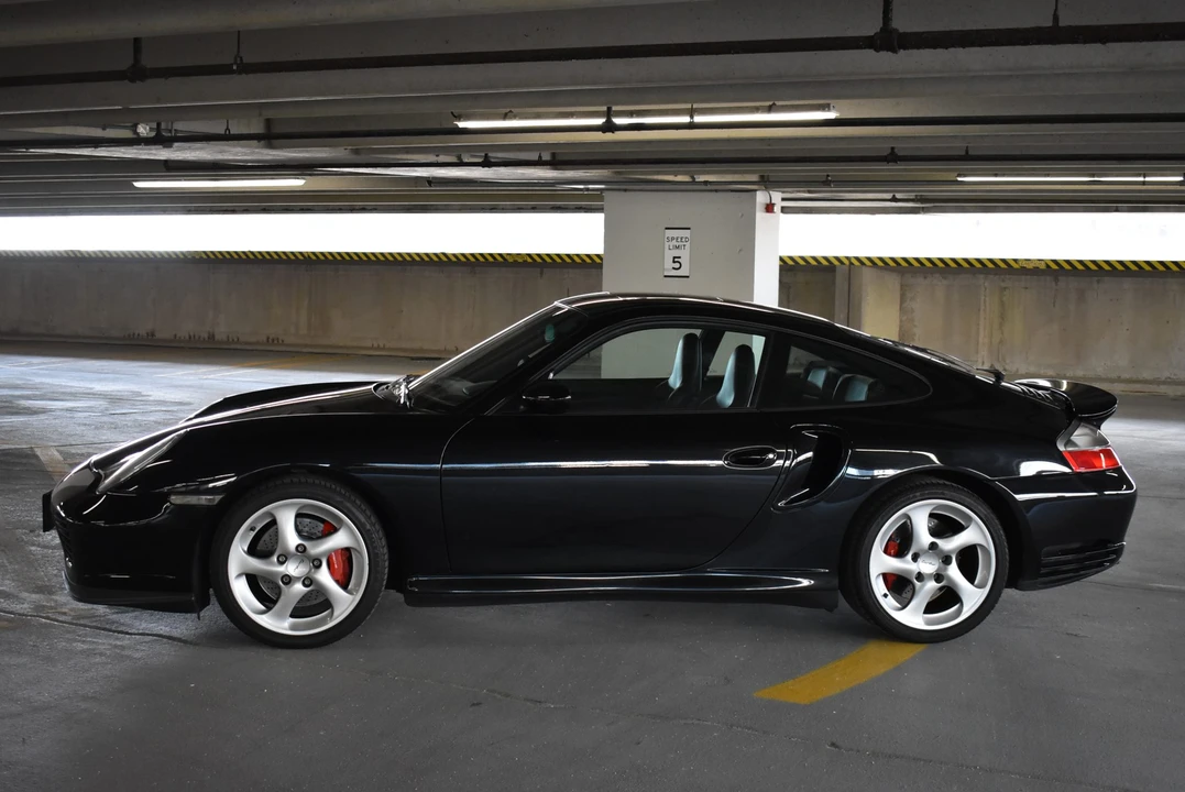 2002 Porsche 996 Turbo - Image 13 of 31