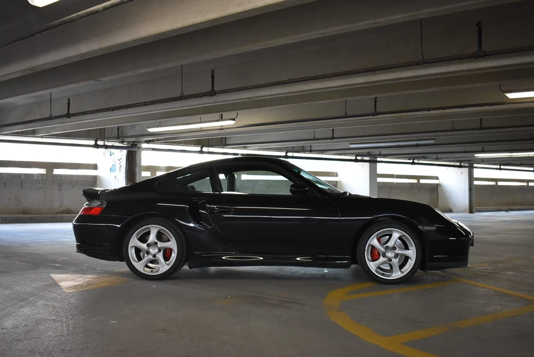 2002 Porsche 996 Turbo - Image 7 of 31