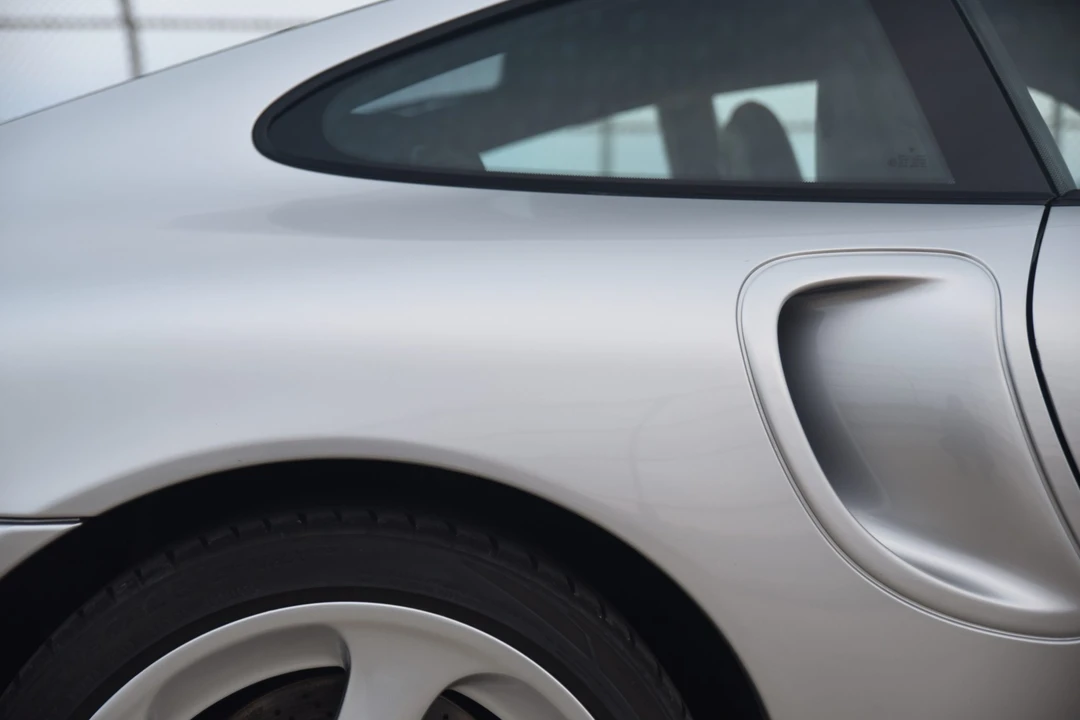 2002 Porsche 996 Turbo - Image 25 of 31