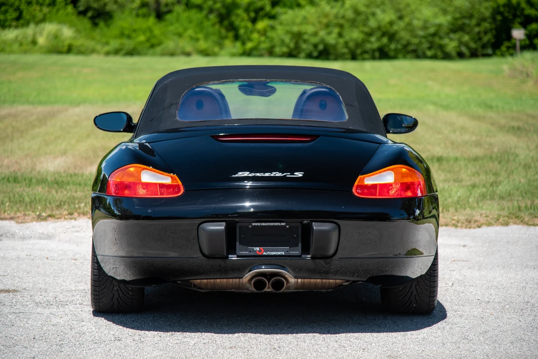 2002 Porsche 986 Boxster S - Image 15 of 31