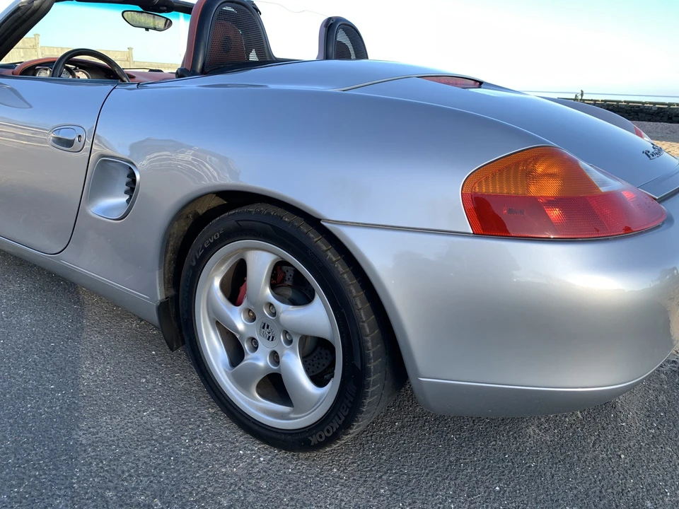 2002 Porsche 986 Boxster S - Image 14 of 31