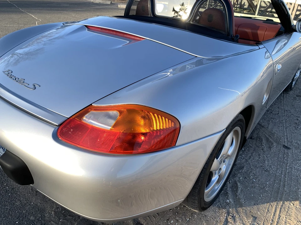 2002 Porsche 986 Boxster S - Image 17 of 31