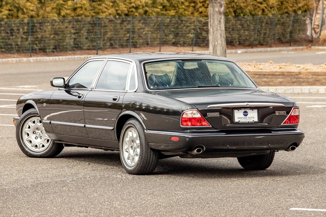 2003 Jaguar X308 XJ - Image 10 of 31