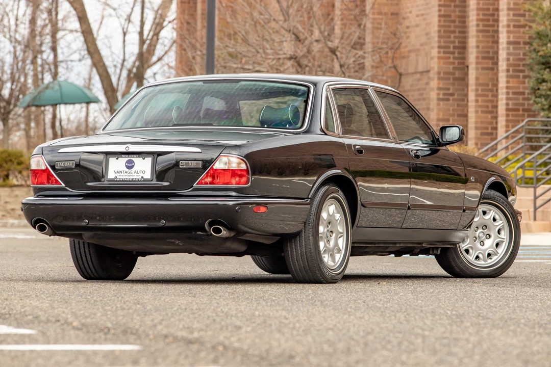2003 Jaguar X308 XJ - Image 13 of 31