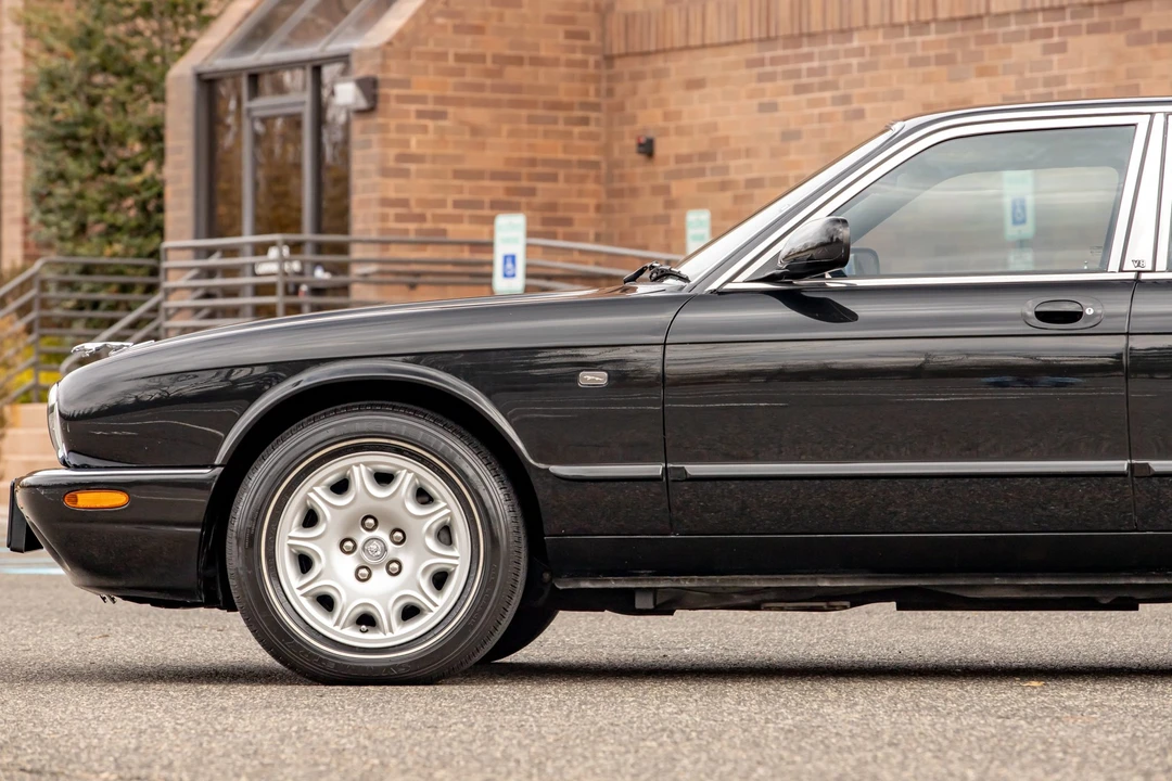 2003 Jaguar X308 XJ - Image 22 of 31