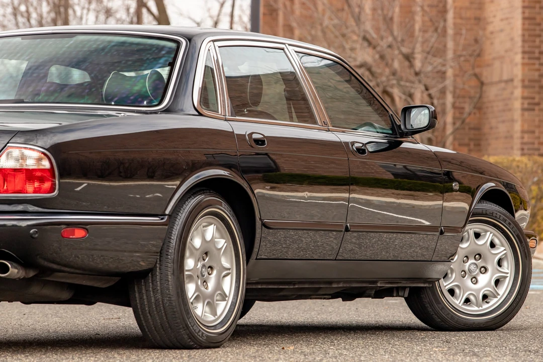 2003 Jaguar X308 XJ - Image 27 of 31