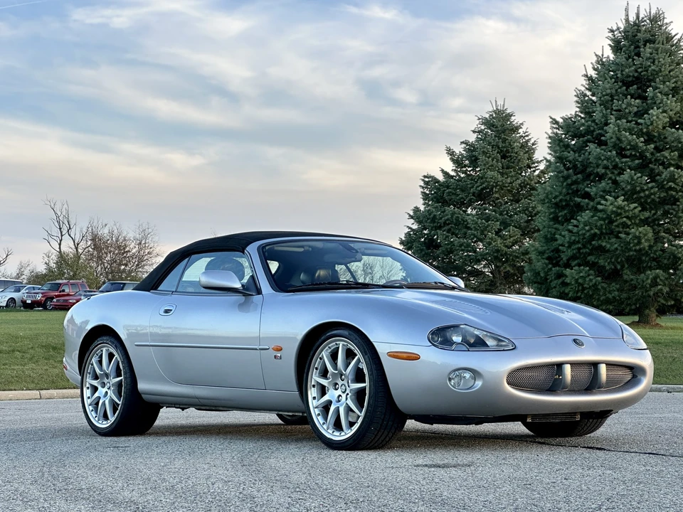 2003 Jaguar X100 XKR - Image 27 of 31