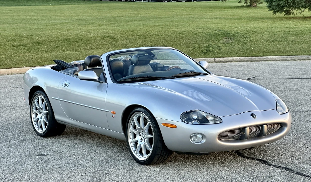 2003 Jaguar X100 XKR - Image 16 of 31