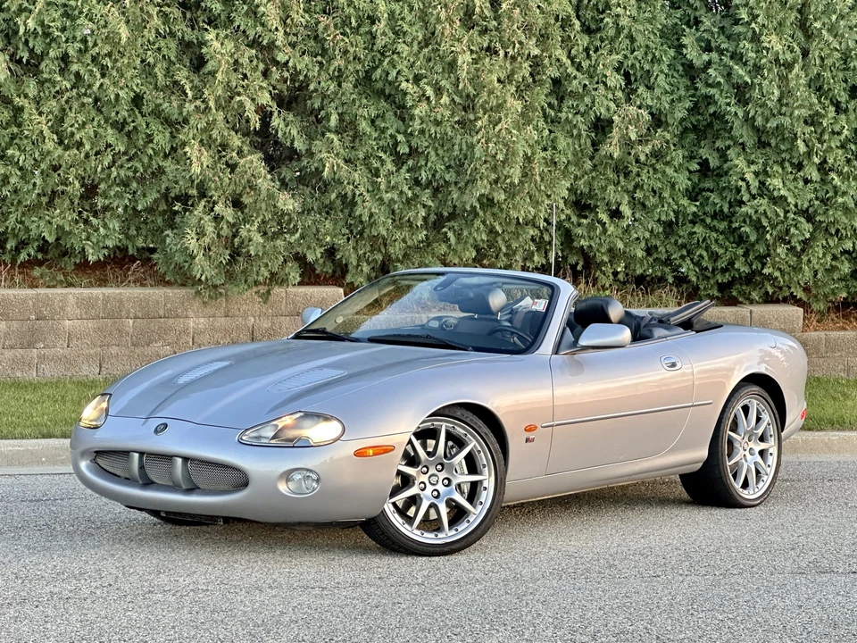 2003 Jaguar X100 XKR - Image 2 of 31