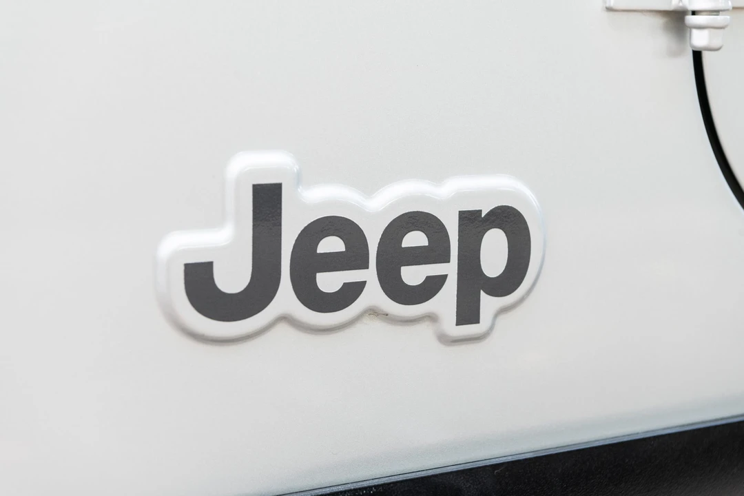 2003 Jeep TJ Wrangler - Image 21 of 31