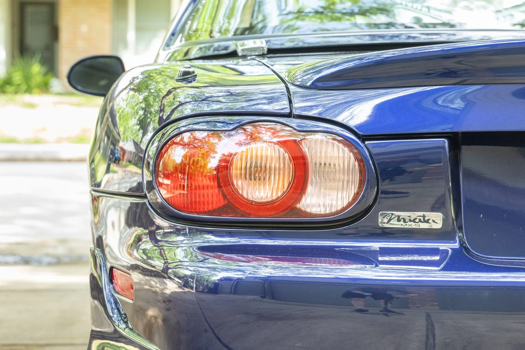 2003 Mazda NB MX-5 Miata - Image 29 of 31
