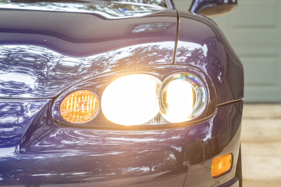 2003 Mazda NB MX-5 Miata - Image 25 of 31