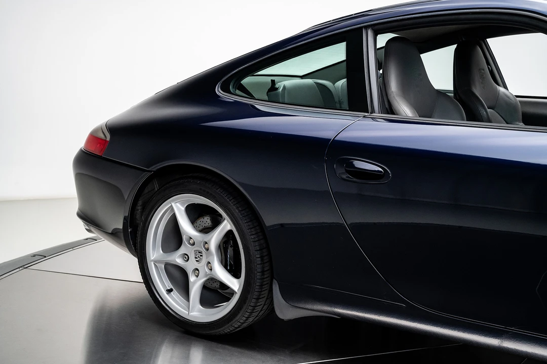 2003 Porsche 996 Carrera - Image 19 of 31