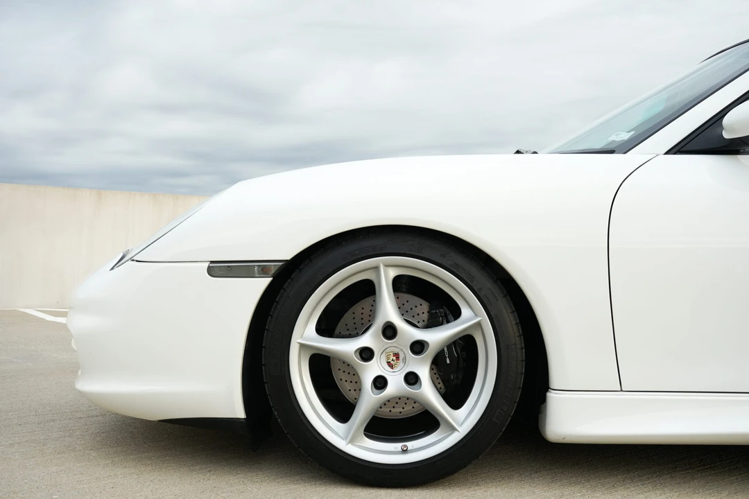 2003 Porsche 996 Carrera - Image 28 of 31