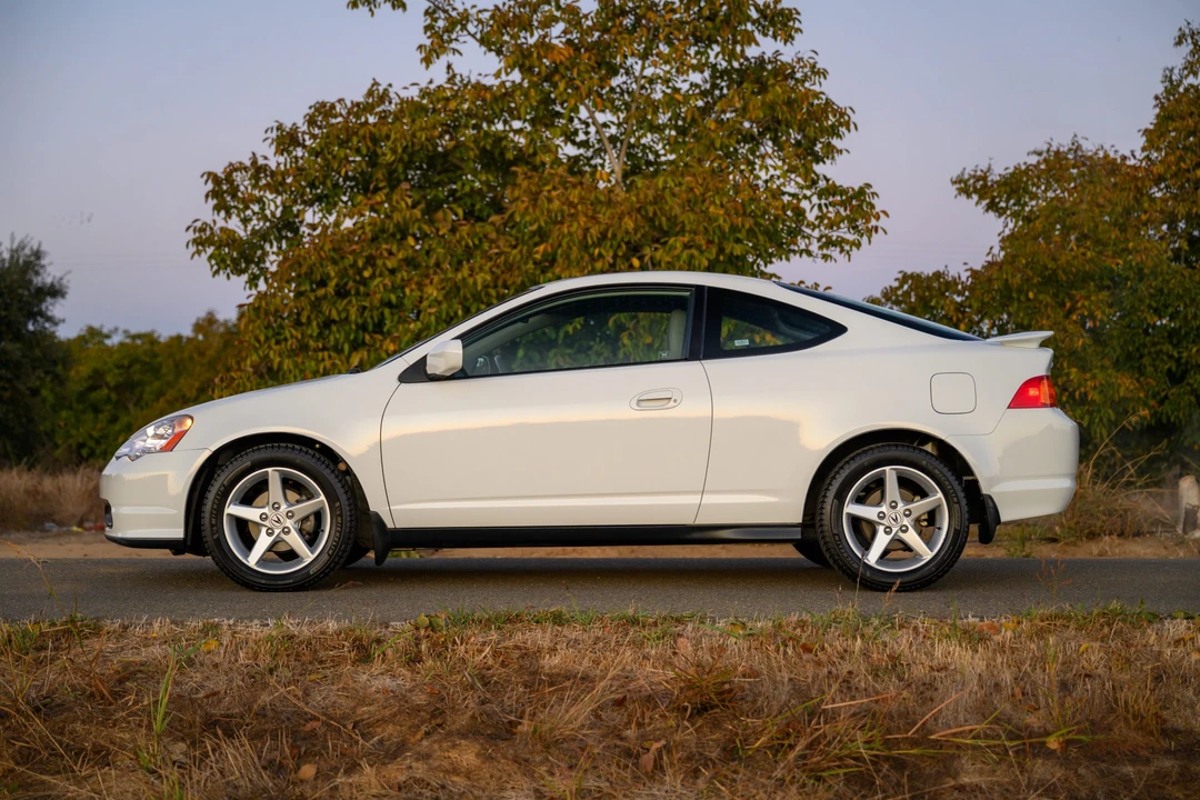 2004 Acura Integra 4th Gen - Image 11 of 31