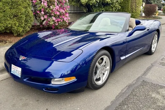 2004 Chevrolet Corvette Convertible Commemorative Edition