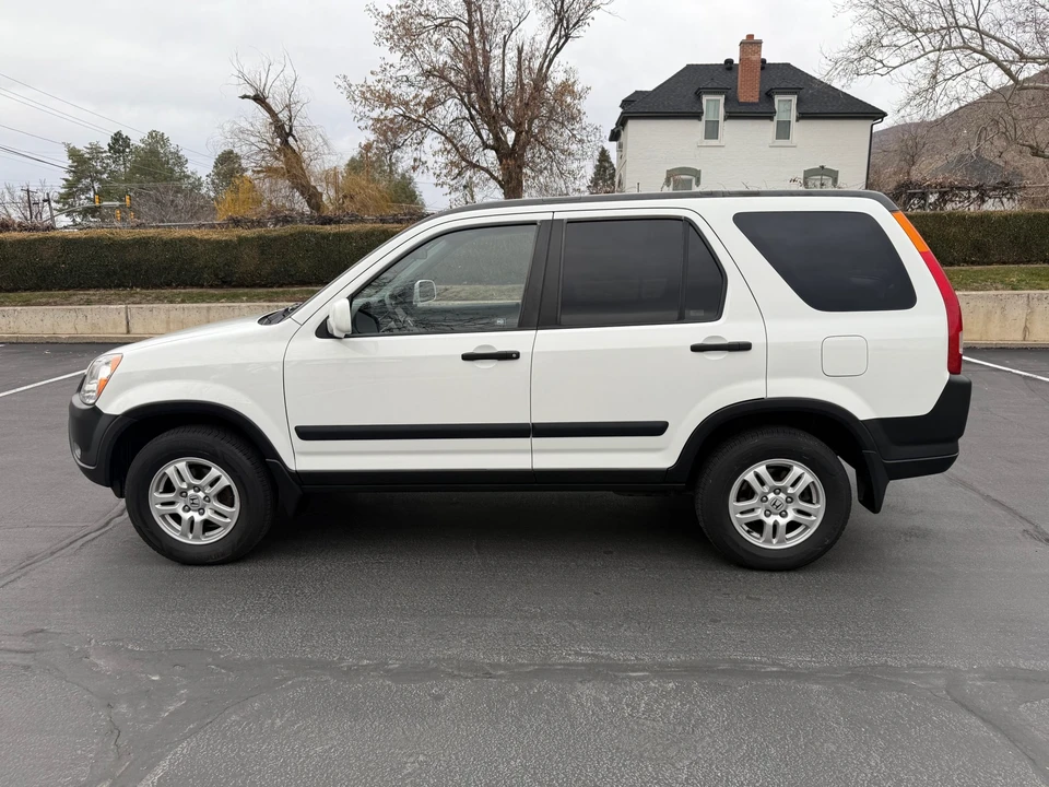 2004 Honda CR-V 2nd Gen - Image 30 of 31