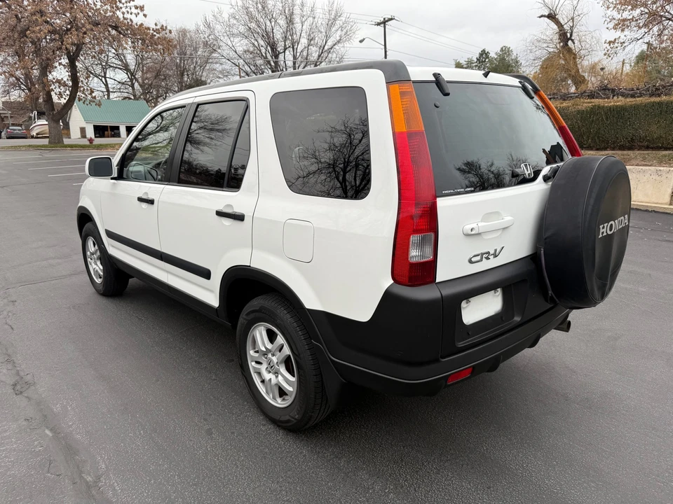2004 Honda CR-V 2nd Gen - Image 28 of 31