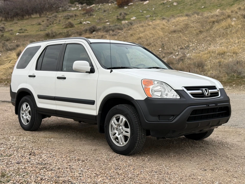 2004 Honda CR-V 2nd Gen - Image 8 of 31
