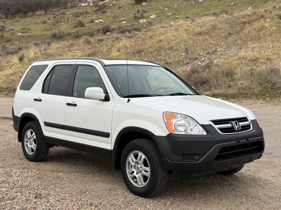 2004 Honda CR-V 2nd Gen - Image 7 of 31