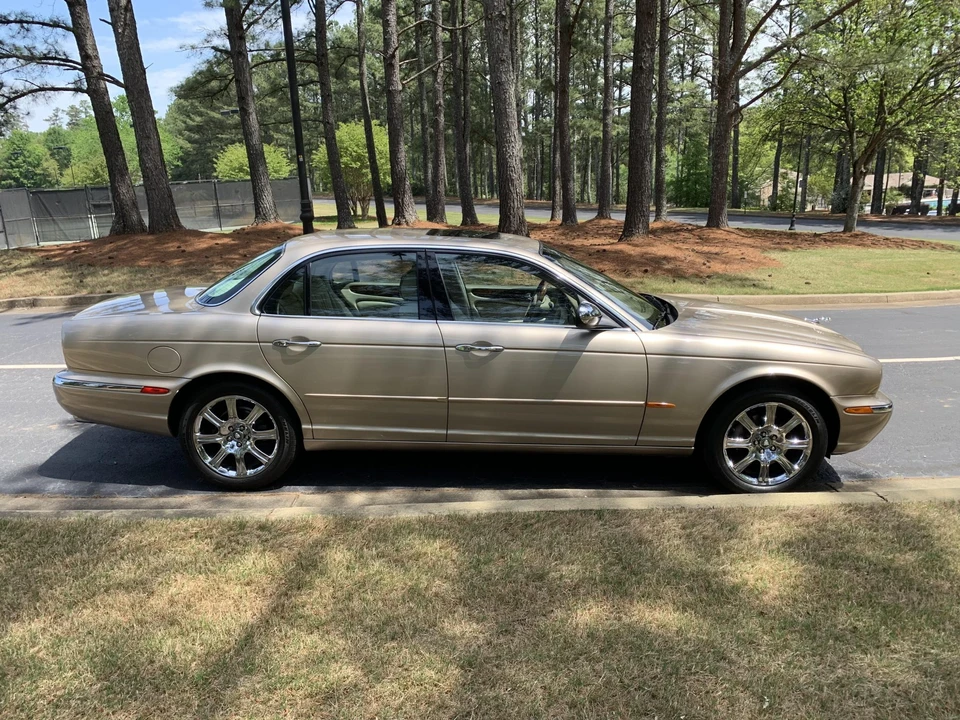 2004 Jaguar X350/X356/X358 XJ - Image 18 of 31