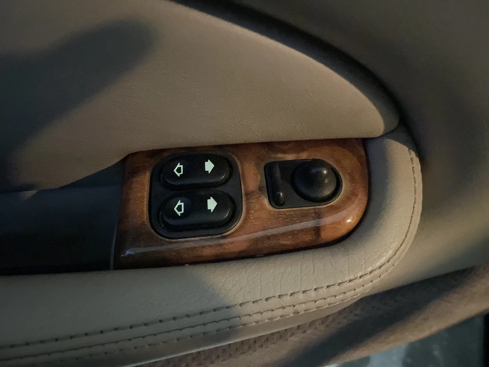 2004 Jaguar X100 XK8 - Image 29 of 31