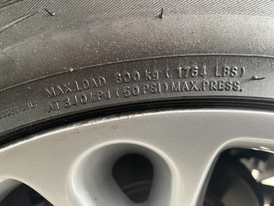 2004 Jaguar X100 XK8 - Image 19 of 31