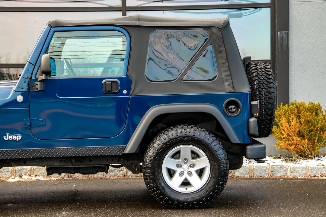 2004 Jeep TJ Wrangler - Image 22 of 31