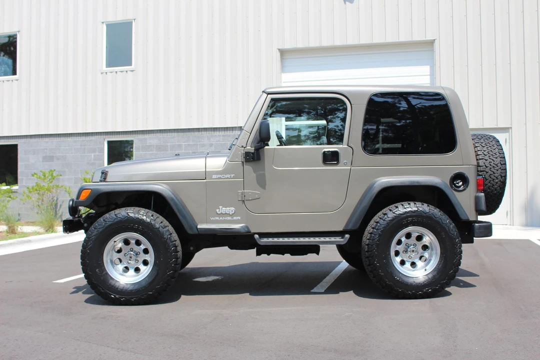 2004 Jeep TJ Wrangler - Image 17 of 31