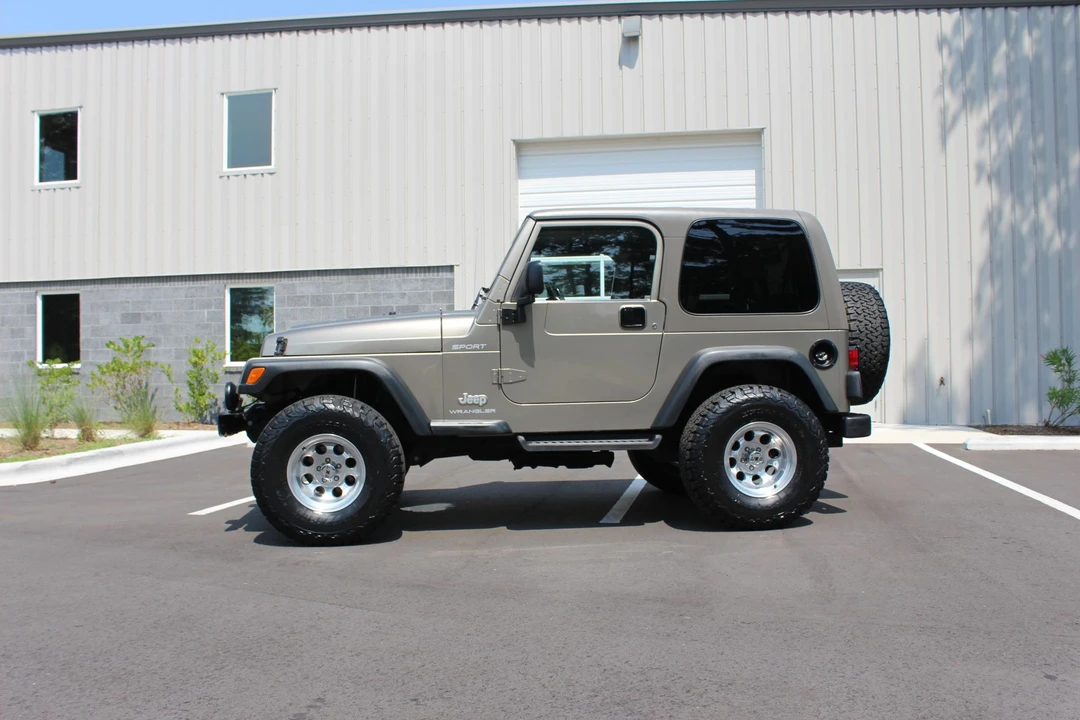 2004 Jeep TJ Wrangler - Image 19 of 31