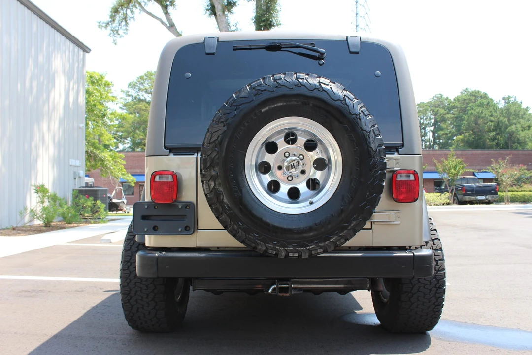 2004 Jeep TJ Wrangler - Image 22 of 31